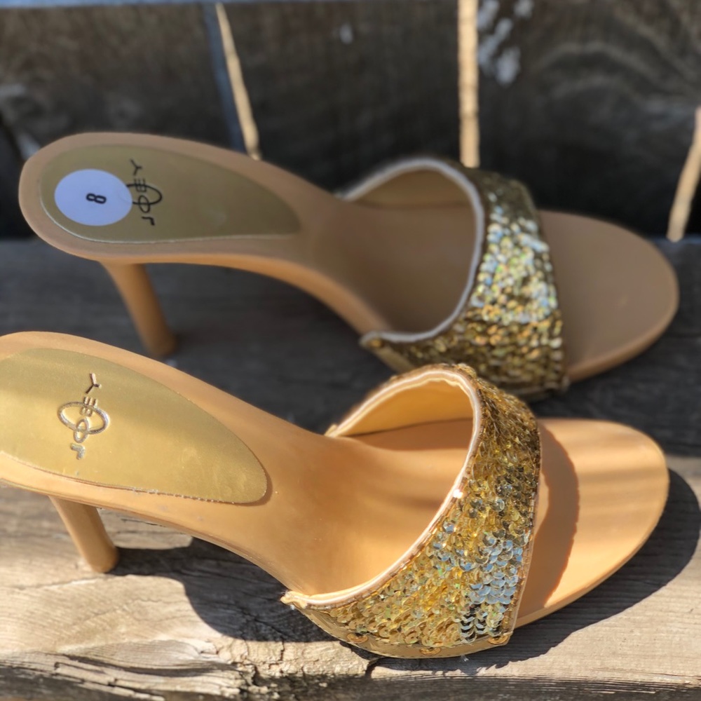 Sparkly, sequence slide heels